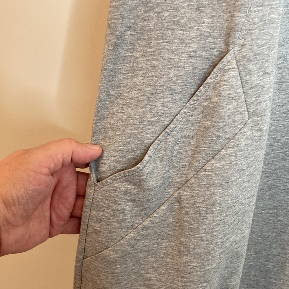 Taboo dress. - Picture 6 of 8